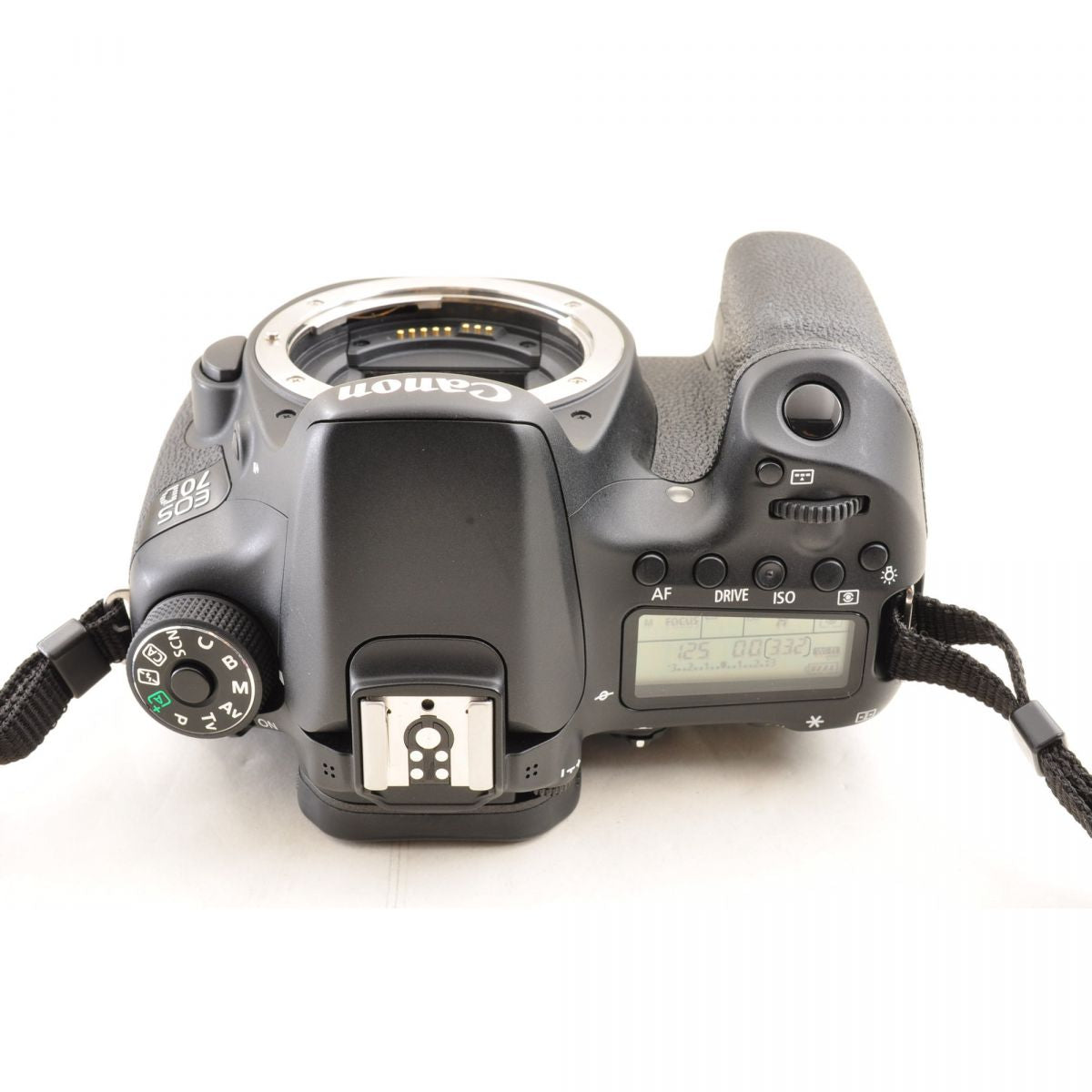 【中古】Canon EOS 70D EF-S 55-250mm f/4-5.6 IS 20.2MP 望遠ズームレンズ セット デジタル一眼レフ デジタルカメラ キヤノン