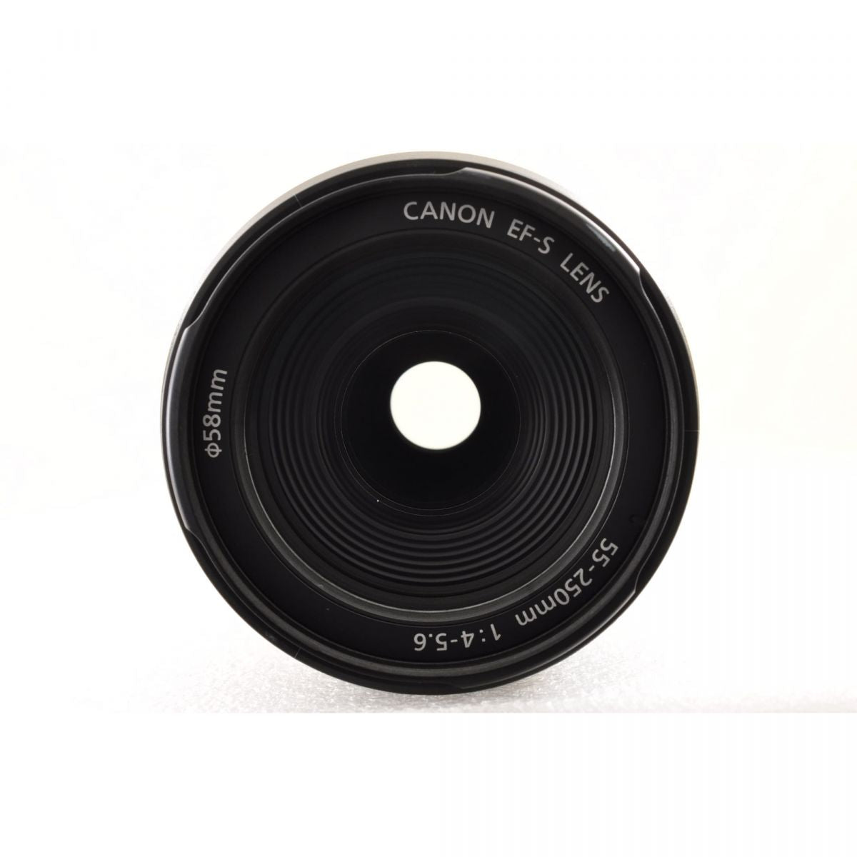 【中古】Canon EOS 70D EF-S 55-250mm f/4-5.6 IS 20.2MP 望遠ズームレンズ セット デジタル一眼レフ デジタルカメラ キヤノン