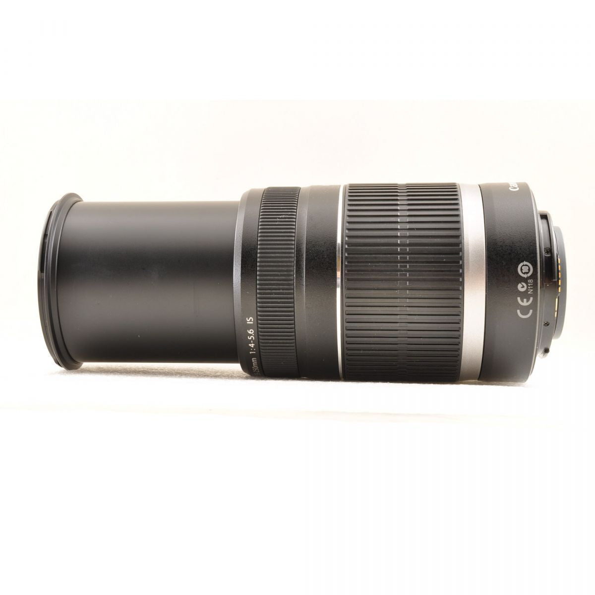 【中古】Canon EOS 70D EF-S 55-250mm f/4-5.6 IS 20.2MP 望遠ズームレンズ セット デジタル一眼レフ デジタルカメラ キヤノン