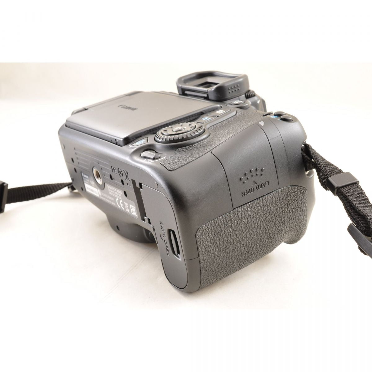 【中古】Canon EOS 70D EF-S 55-250mm f/4-5.6 IS 20.2MP 望遠ズームレンズ セット デジタル一眼レフ デジタルカメラ キヤノン