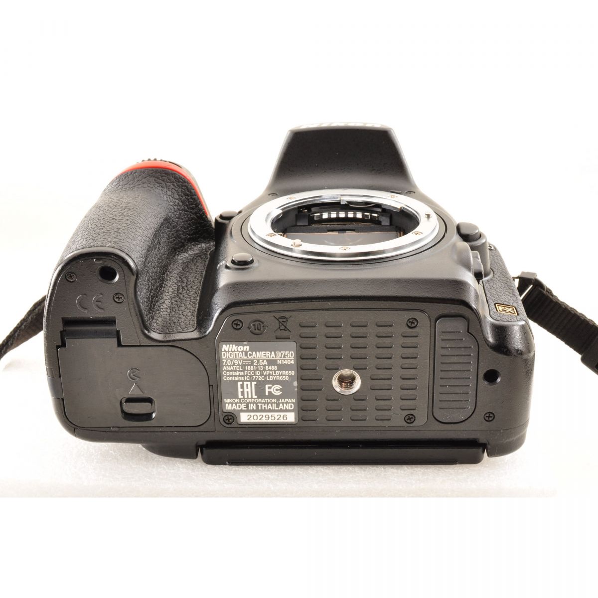 【中古】Nikon D750 24.3MP 一眼レフ デジタルカメラ デジタルカメラ ニコン