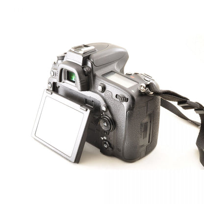 【中古】Nikon D750 24.3MP 一眼レフ デジタルカメラ デジタルカメラ ニコン