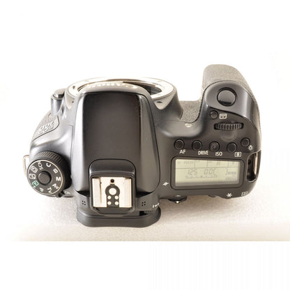 【中古】Canon EOS 70D EF-S 18-135mm F3.5-5.6 IS USM 20.2MP ズームレンズ セット 一眼レフ デジタルカメラ キヤノン