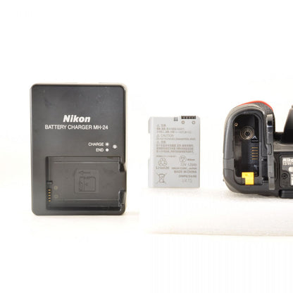 【中古】Nikon D5600 24.2MP 一眼レフ デジタルカメラ デジタルカメラ ニコン