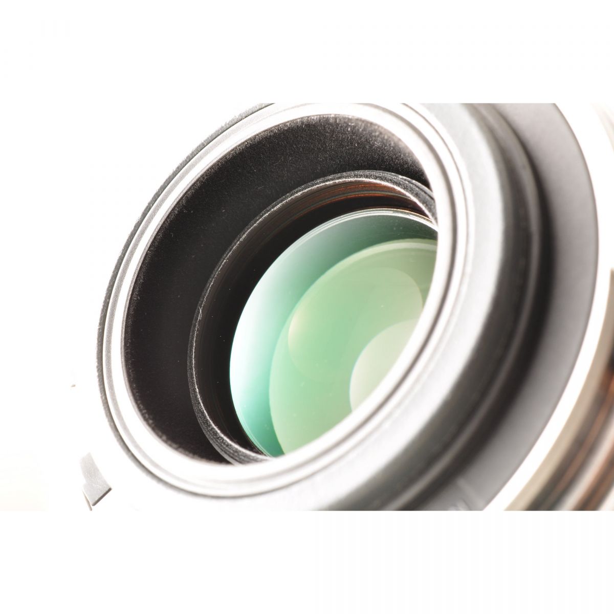 【中古】Canon EOS 7D EF-S 18-200mm f/3.5-5.6 IS 18.0MP ズームレンズ セット 一眼レフ デジタルカメラ キヤノン