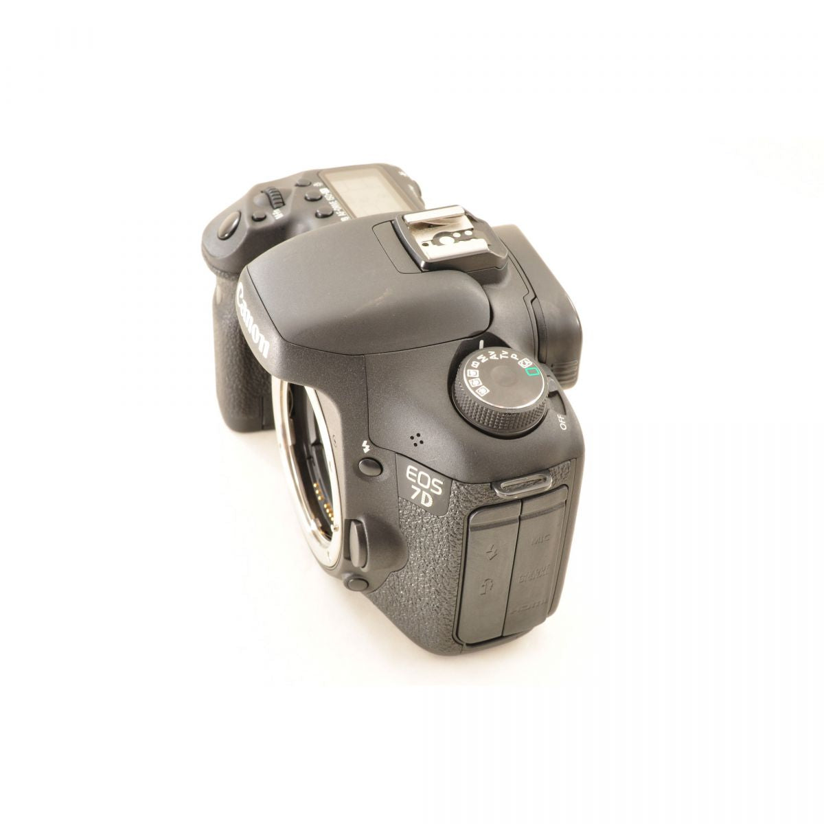 【中古】Canon EOS 7D EF-S 18-200mm f/3.5-5.6 IS 18.0MP ズームレンズ セット 一眼レフ デジタルカメラ キヤノン