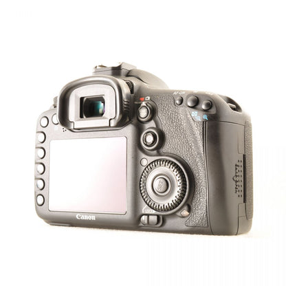 【中古】Canon EOS 7D EF-S 18-200mm f/3.5-5.6 IS 18.0MP ズームレンズ セット 一眼レフ デジタルカメラ キヤノン