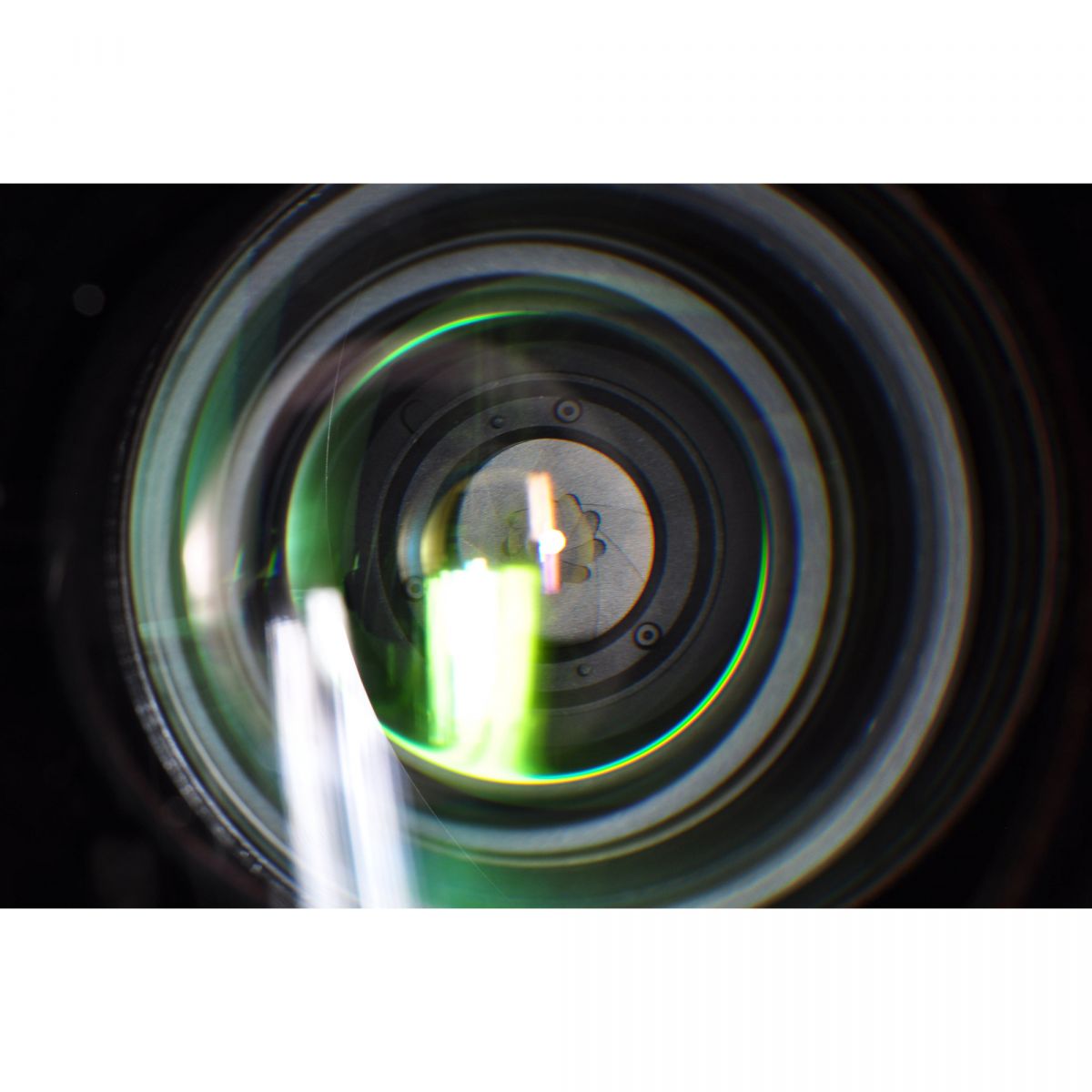 【中古】Nikon AF-S 16-35mm f/4G VR ED ズーム カメラレンズ 交換レンズ ニコン