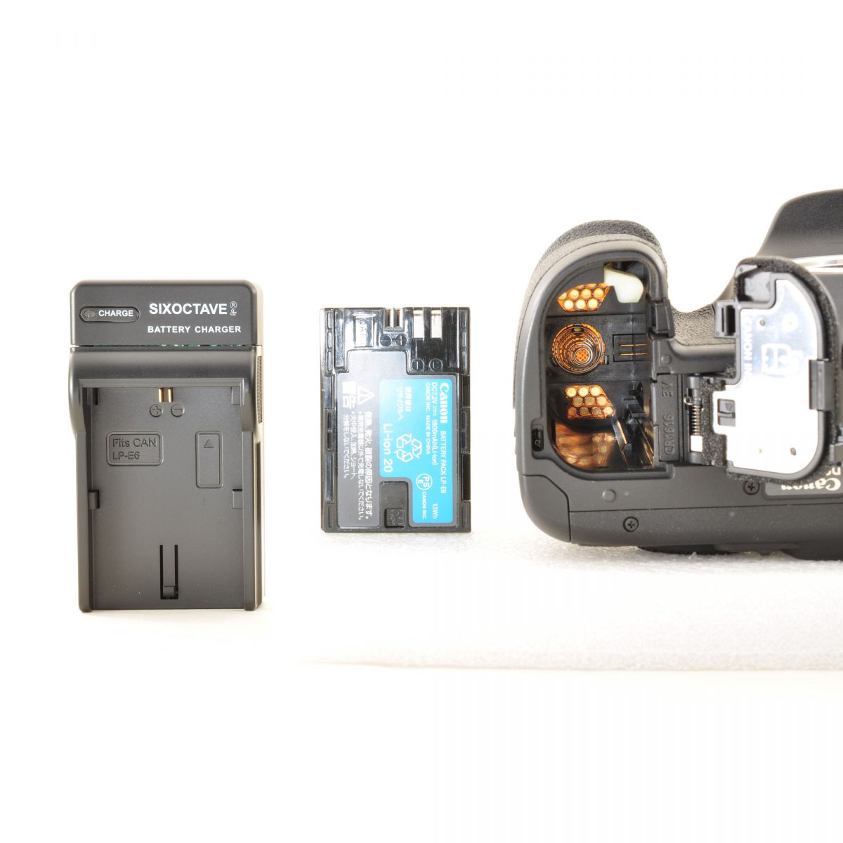 【中古】Canon EOS 7D EF-S 18-200mm f/3.5-5.6 IS 18.0MP ブラック 一眼レフ キヤノン