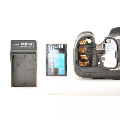 【中古】Canon EOS 7D EF-S 18-200mm f/3.5-5.6 IS 18.0MP ブラック 一眼レフ キヤノン