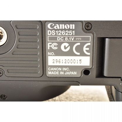 【中古】Canon EOS 7D EF-S 18-200mm f/3.5-5.6 IS 18.0MP ブラック 一眼レフ キヤノン