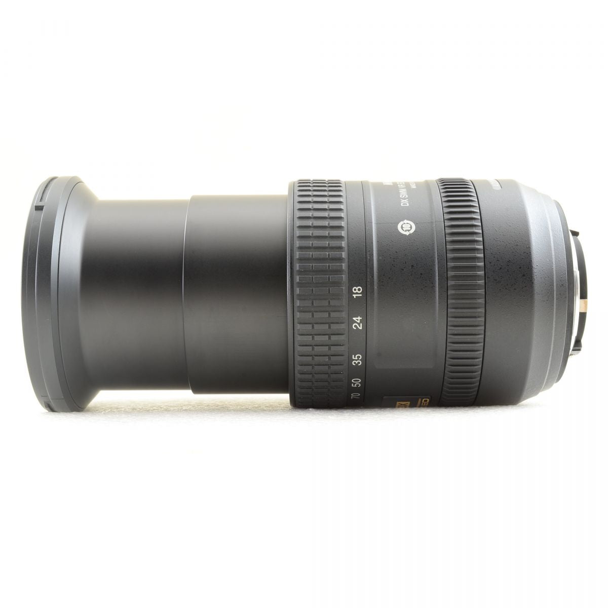 【中古】Nikon AF-S DX NIKKOR 18-200mm f/3.5-5.6G ED VR II 高倍率ズームレンズ フード付 ニコン