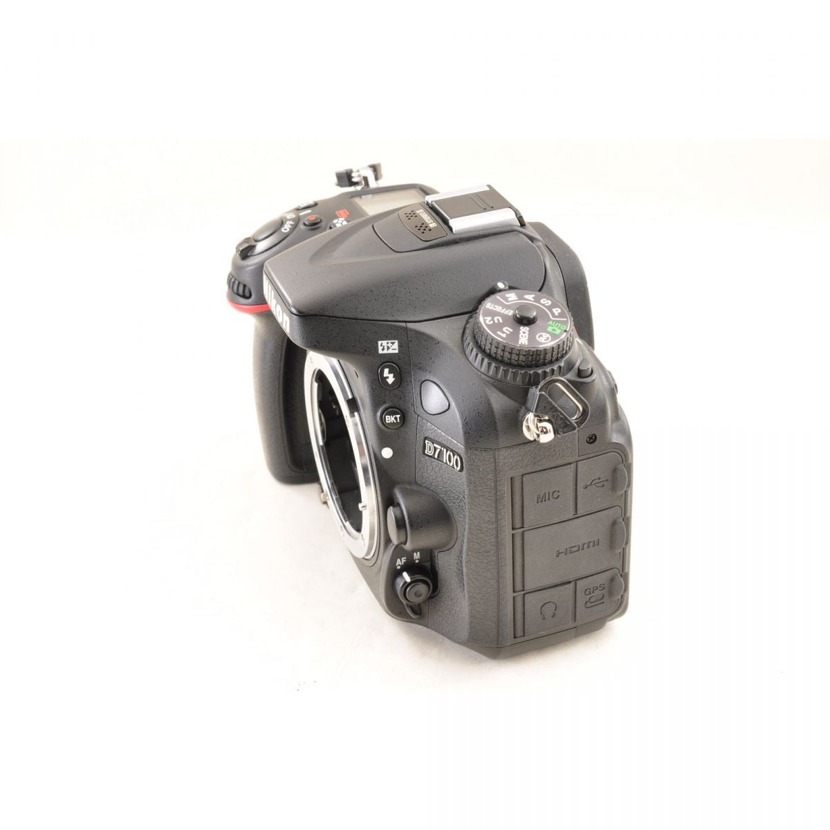【中古】Nikon D7100 DX 18-105mm f/3.5-5.6G 一眼レフ デジタルカメラ ニコン