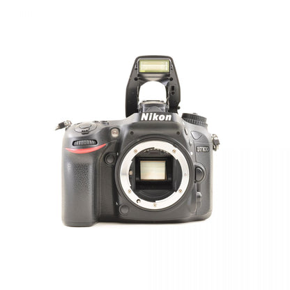 【中古】Nikon D7100 DX 16-85mm f/3.5-5.6G VR 一眼レフ デジタルカメラ ニコン