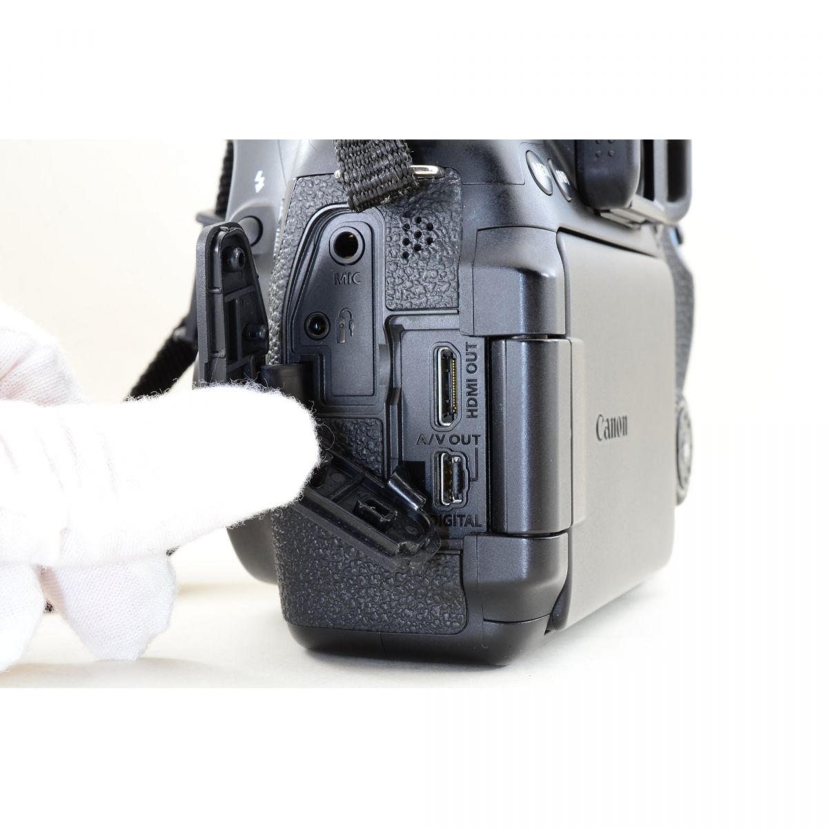 【中古】Canon EOS 70D ボディ デジタル一眼レフカメラ キャノン