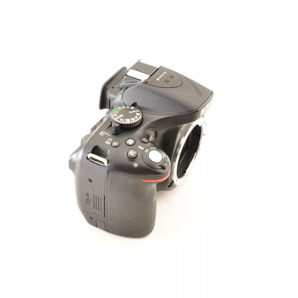 【中古】Nikon D5200 18-105mm VR レンズキット ブラック デジタル一眼レフ ニコン