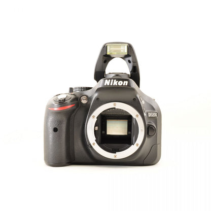 【中古】Nikon D5200 18-105mm VR レンズキット ブラック デジタル一眼レフ ニコン