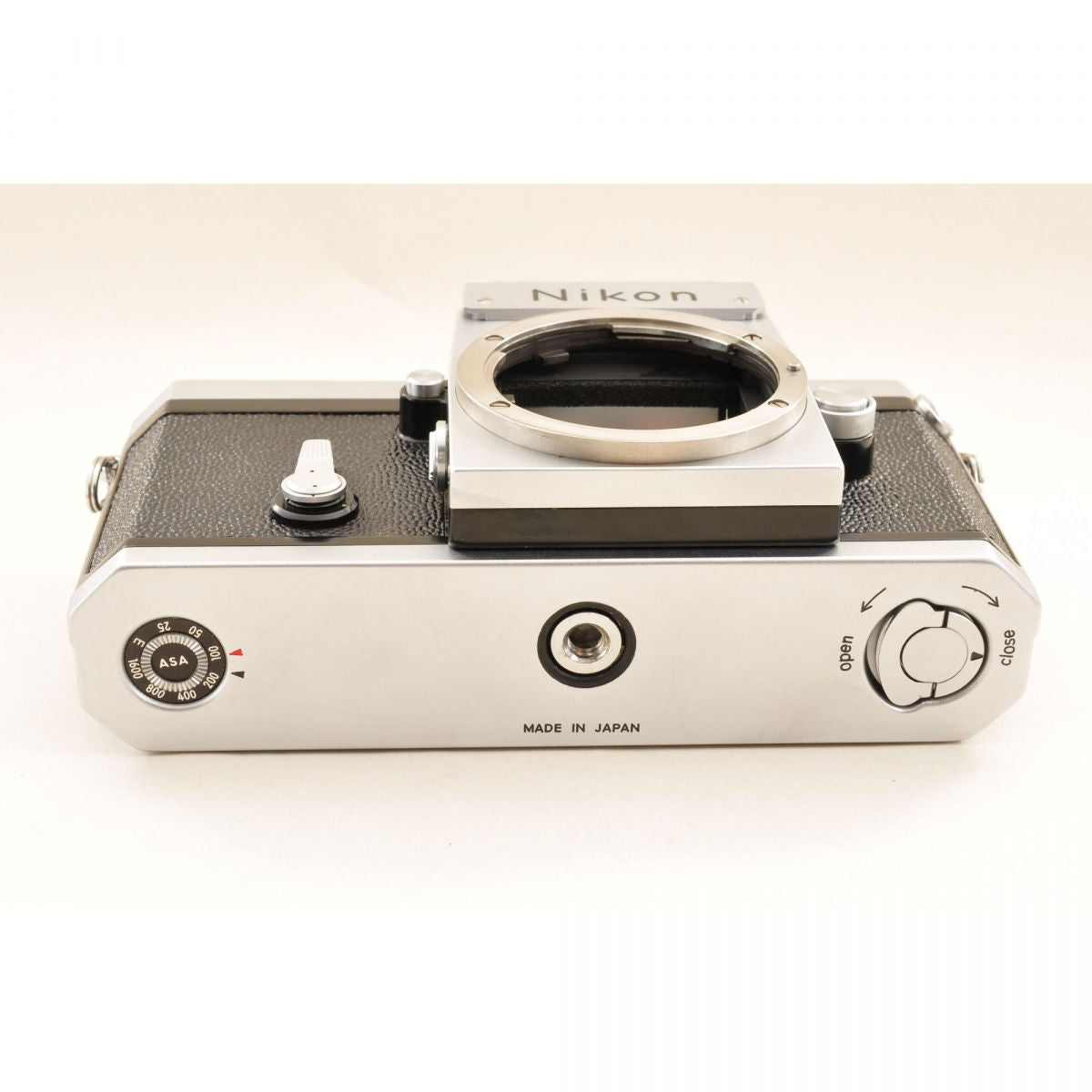 【中古】Nikon F アイレベル シルバー フィルムカメラ NIKKOR-S Auto 50mm f/1.4 非Ai レンズ ケース付 ニコン