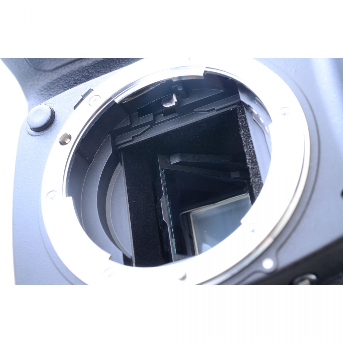 【中古】Nikon D90 AF-S DX 18-105mm 一眼レフ デジタルカメラ ニコン