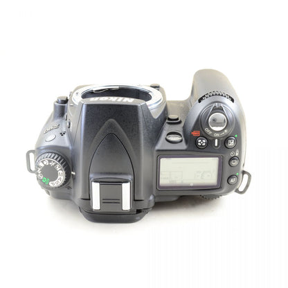 【中古】Nikon D90 AF-S DX 18-105mm 一眼レフ デジタルカメラ ニコン
