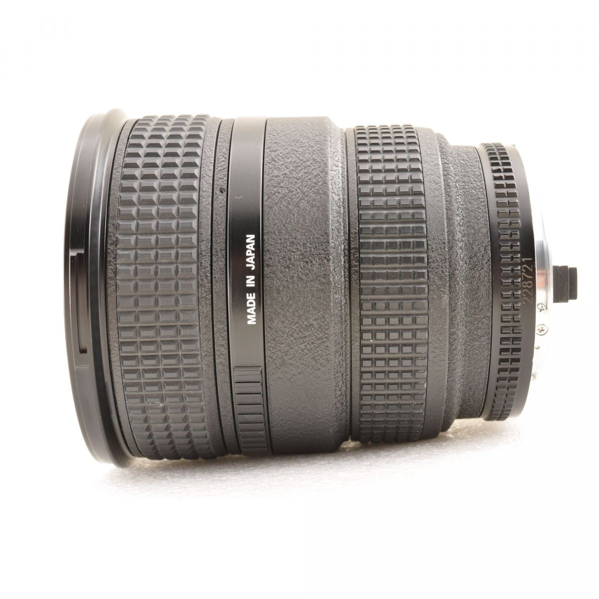 【中古】Nikon AF Zoom-Nikkor 20-35mm f/2.8D IF 広角ズームレンズ フード付 ニコン