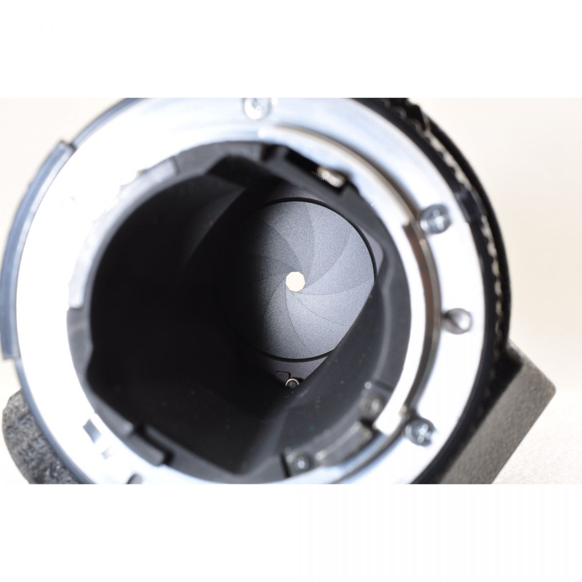【中古】Nikon AF NIKKOR 300mm f/4 IF-ED 望遠単焦点レンズ 組み込み式PLフィルター付 ニコン