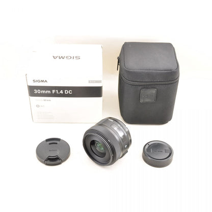 【中古】SIGMA 30mm F1.4 DC HSM Art 単焦点 カメラレンズ 交換レンズ ニコン用 シグマ