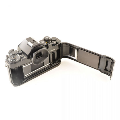 【中古】Canon A-1 ブラック 一眼レフ フィルムカメラ New FD 50mm f1.4 キヤノン