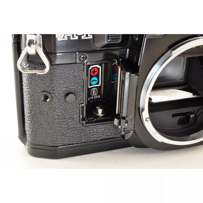 【中古】Canon A-1 ブラック 一眼レフ フィルムカメラ New FD 50mm f1.4 キヤノン