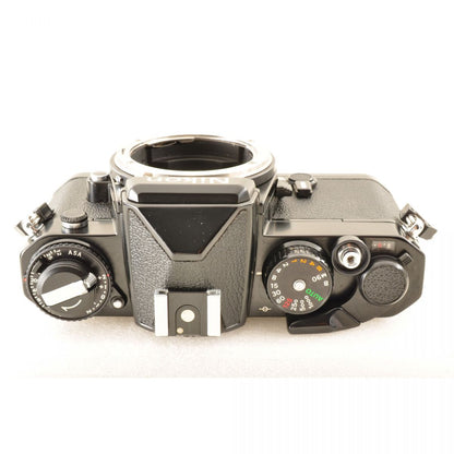 【中古】Nikon FE ブラック 35mm AI 35mm f/2.8 フィルムカメラ ニコン