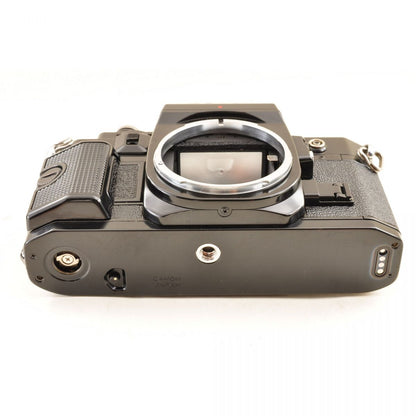 【中古】Canon A-1 ブラック パワーウインドA2 FD 28mm f/2.8 一眼レフ フィルムカメラ キヤノン