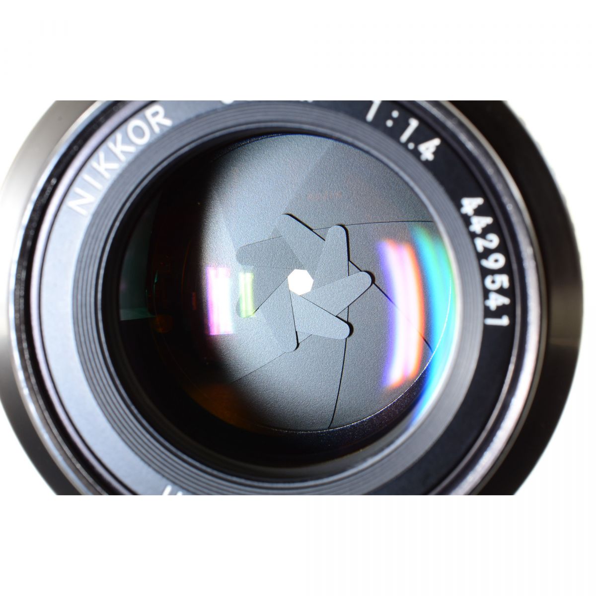【中古】Nikon Ai NIKKOR 50mm f/1.4 標準単焦点 マニュアルフォーカスレンズ ニコン