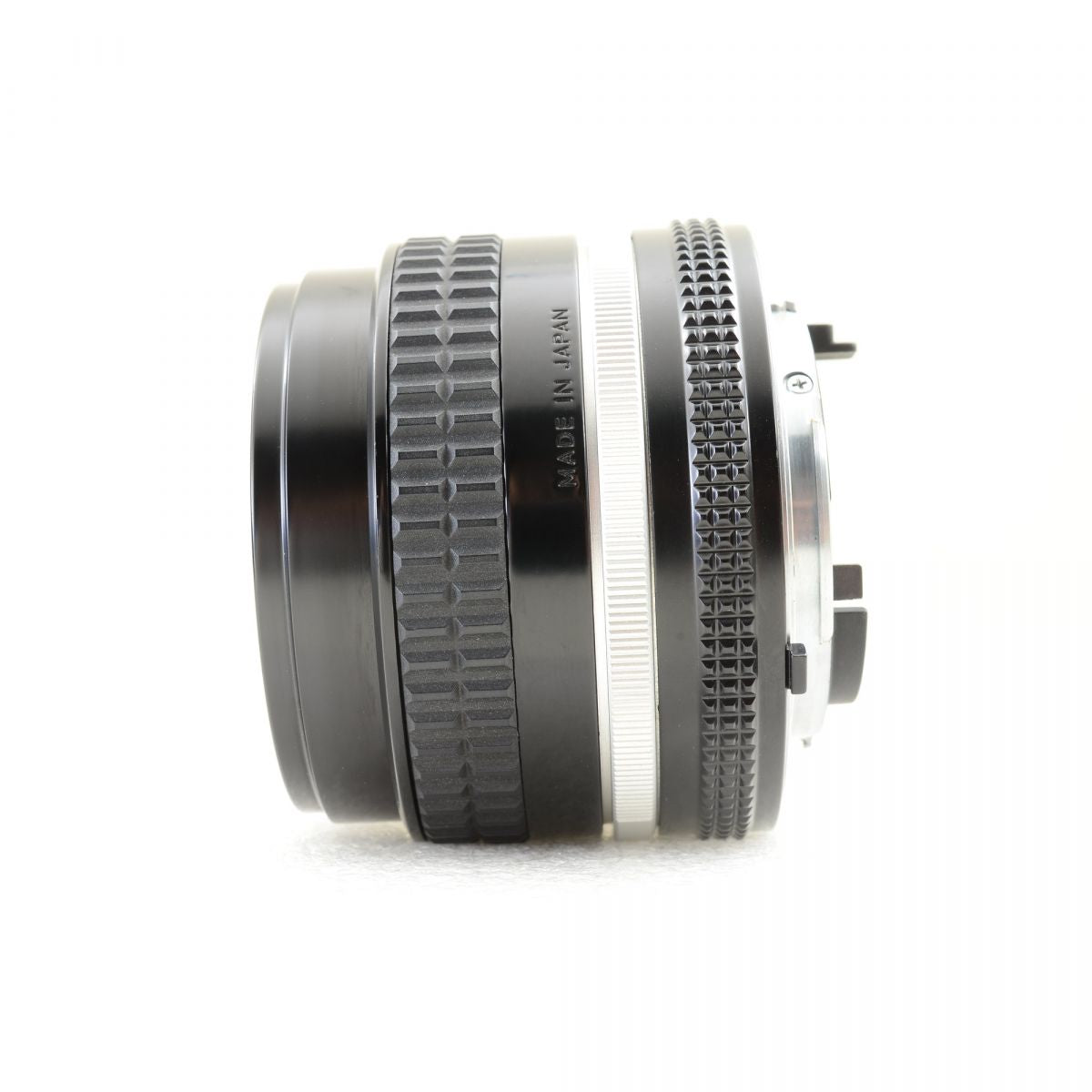 【中古】Nikon Ai-S NIKKOR 50mm f/1.4 標準単焦点 マニュアルフォーカスレンズ ニコン