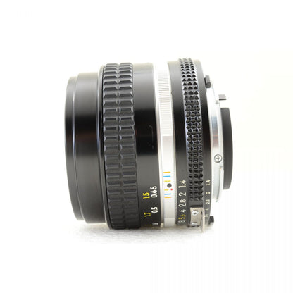【中古】Nikon Ai-S NIKKOR 50mm f/1.4 標準単焦点 マニュアルフォーカスレンズ ニコン