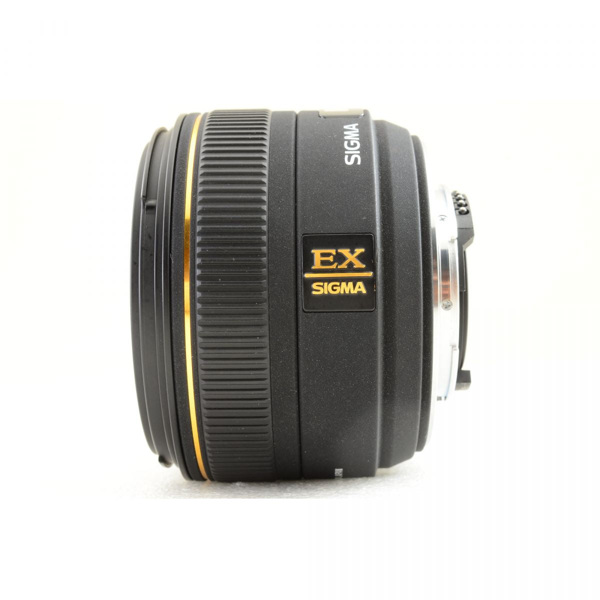【中古】SIGMA 30mm f1.4 EX DC HSM 単焦点レンズ カメラ ニコン用レンズ 交換レンズ シグマ