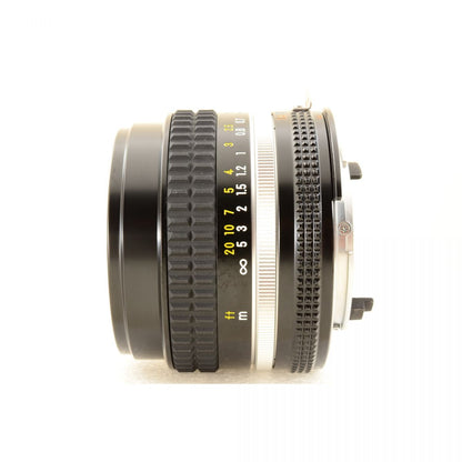 【中古】Nikon Ai-S NIKKOR 50mm f1.4 単焦点 標準レンズ 元箱付 ニコン