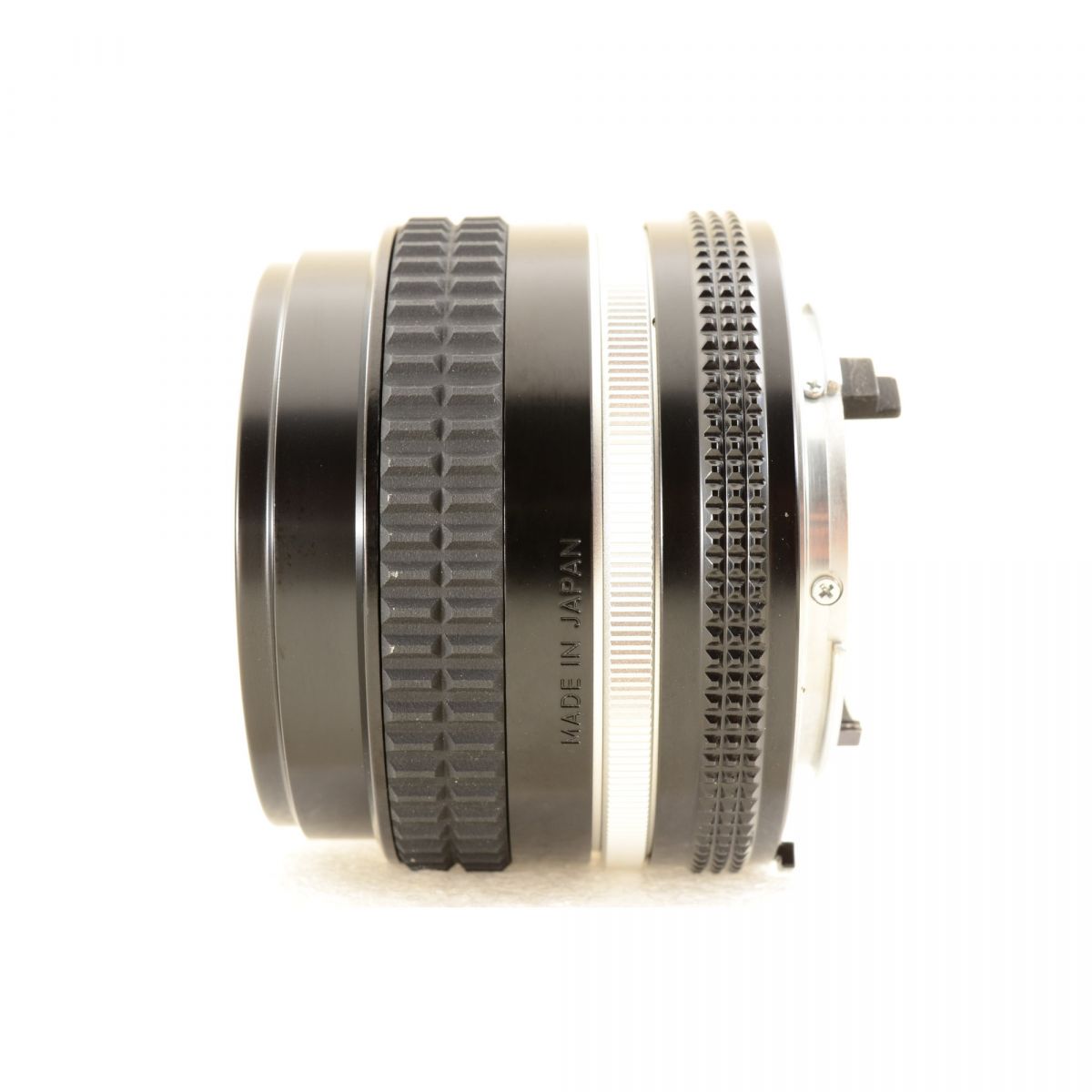 【中古】Nikon Ai-S NIKKOR 50mm f1.4 単焦点 標準レンズ 元箱付 ニコン