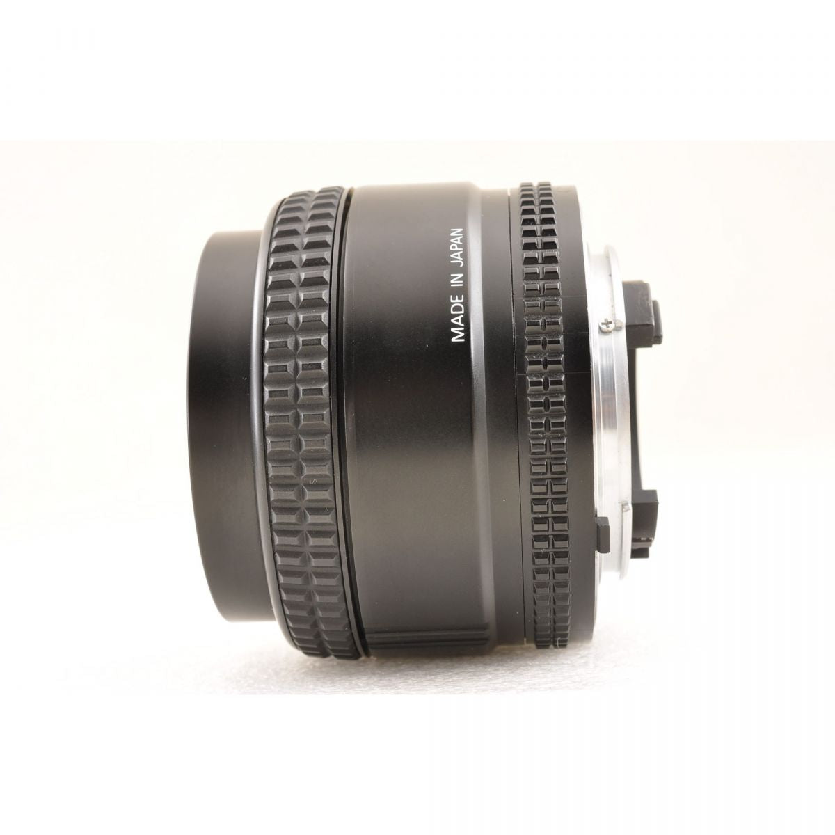 【中古】Nikon AF NIKKOR 28mm f2.8 D 広角 単焦点 カメラレンズ 交換レンズ 元箱付 ニコン