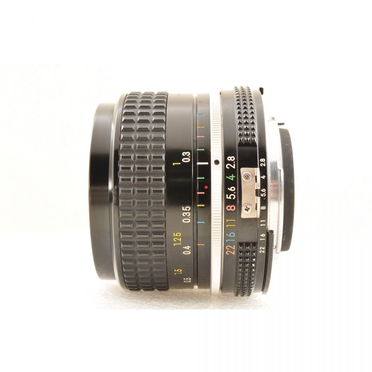 【中古】Nikon FE ブラック 一眼レフ フィルムカメラ 本体 Ai 24mm f2.8 広角 単焦点 レンズセット ニコン
