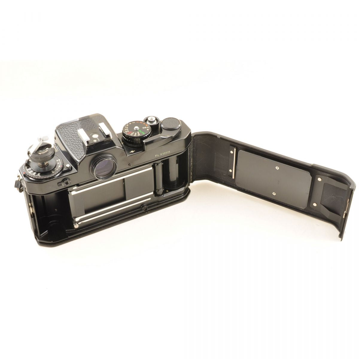 【中古】Nikon FE ブラック 一眼レフ フィルムカメラ 本体 Ai 24mm f2.8 広角 単焦点 レンズセット ニコン