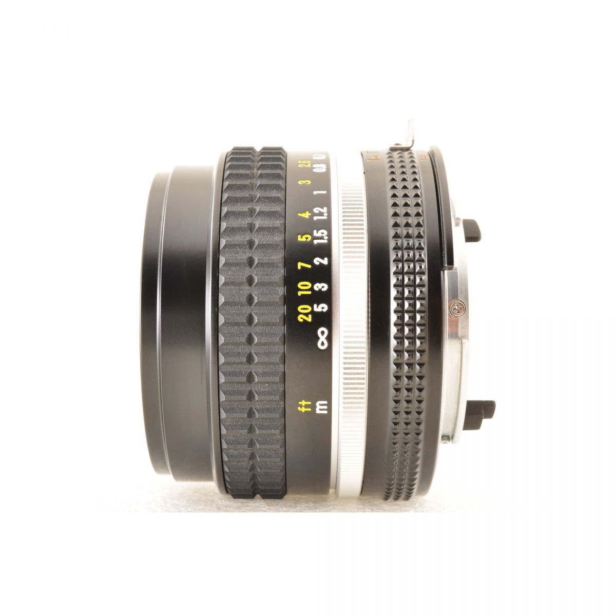 【中古】Nikon Ai-S NIKKOR 50mm f/1.4 フード付 単焦点 カメラレンズ 交換レンズ ニコン