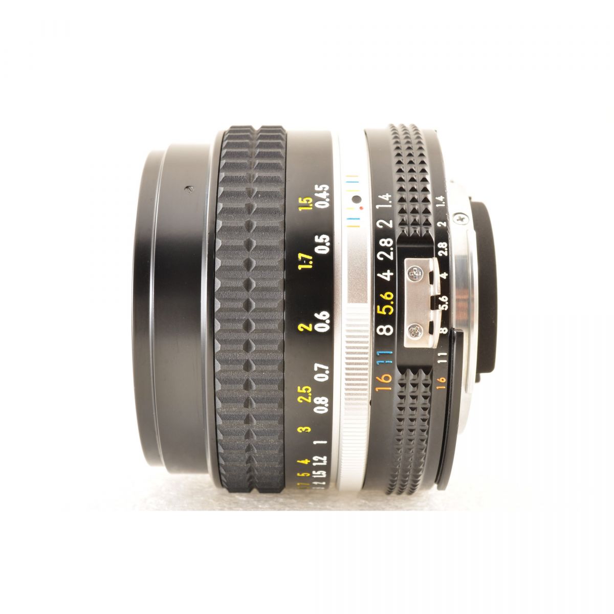 【中古】Nikon Ai-S NIKKOR 50mm f/1.4 フード付 単焦点 カメラレンズ 交換レンズ ニコン