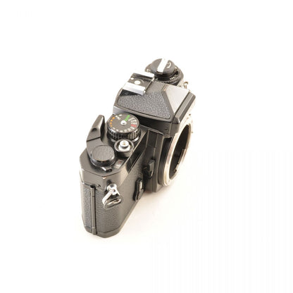 【中古】Nikon FE ブラック フィルムカメラ Ai 35-70mm F3.5 ズームレンズ セット ニコン