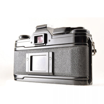 【中古】Canon AE-1 ブラック New FD 50mm f/1.4 フィルムカメラ レンズセット 一眼レフ キヤノン