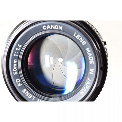 【中古】Canon AE-1 ブラック New FD 50mm f/1.4 フィルムカメラ レンズセット 一眼レフ キヤノン