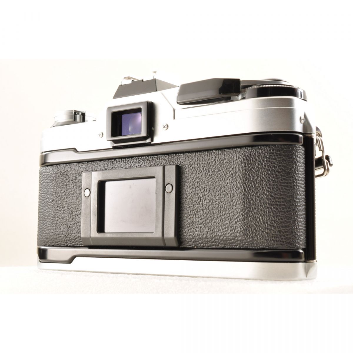 【中古】Canon AE-1 シルバー フィルムカメラ New FD 50mm F1.4 単焦点レンズ セット キヤノン