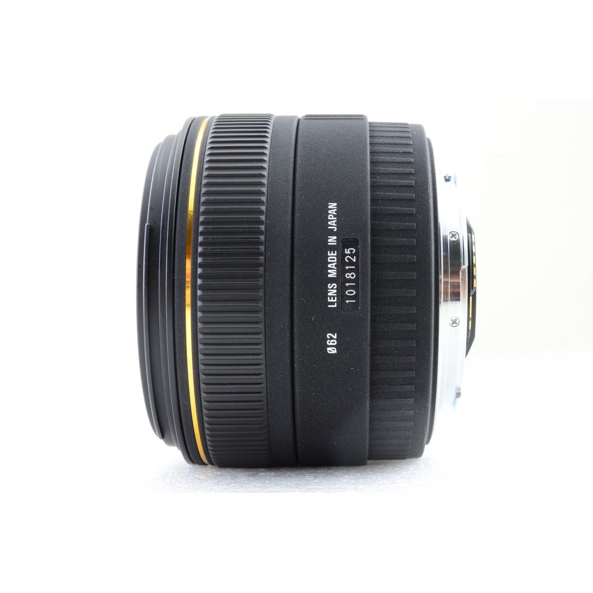 【中古】SIGMA 30mm f1.4 EX DC HSM フード 単焦点 カメラレンズ 交換レンズ シグマ キヤノン用 S/N:1018125