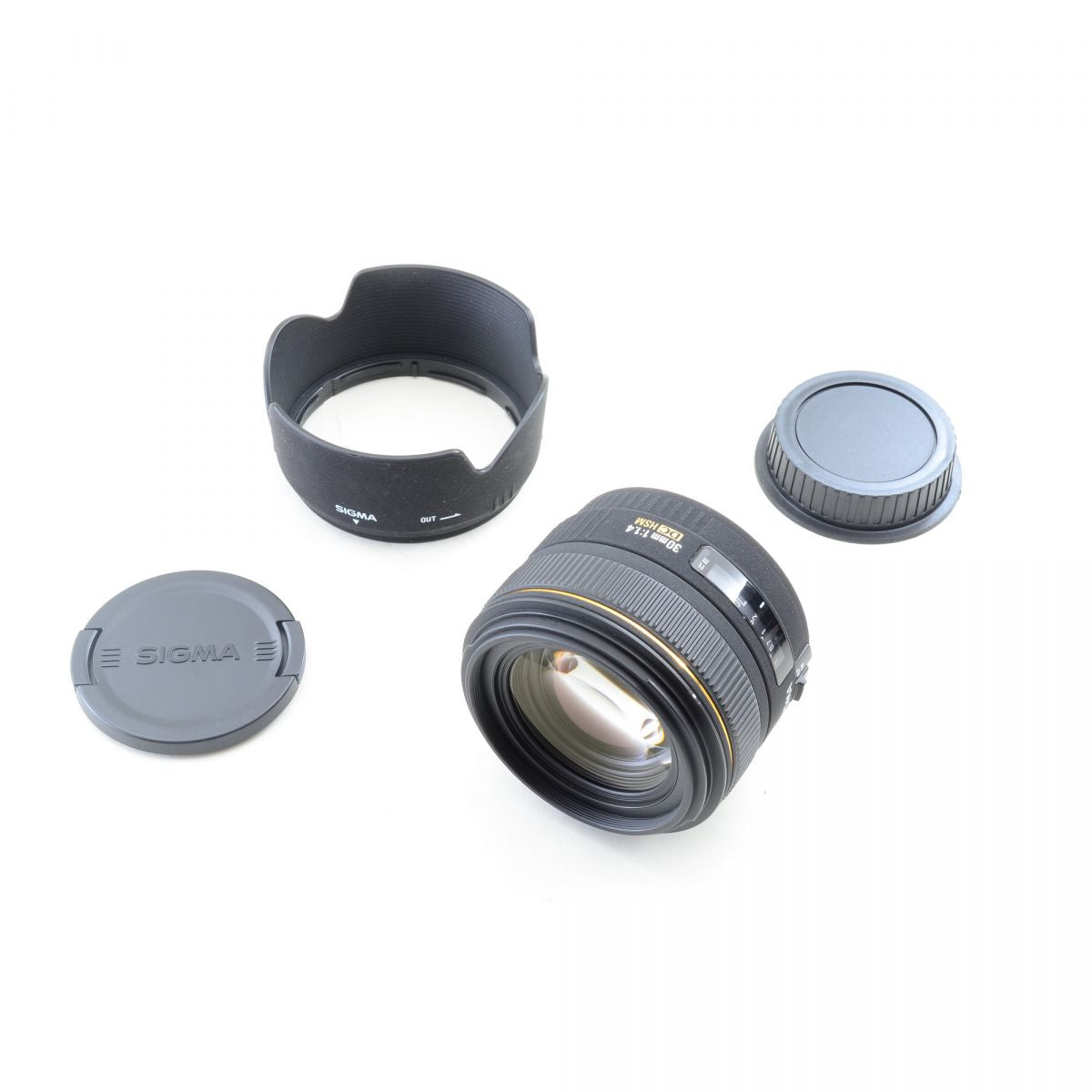 【中古】SIGMA 30mm f1.4 EX DC HSM フード 単焦点 カメラレンズ 交換レンズ シグマ キヤノン用 S/N:1018125