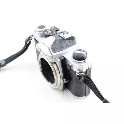 【中古】Nikon FM シルバー 一眼レフ フィルムカメラ Ai NIKKOR 50mm f/1.4 ニコン セット S/N:2255951