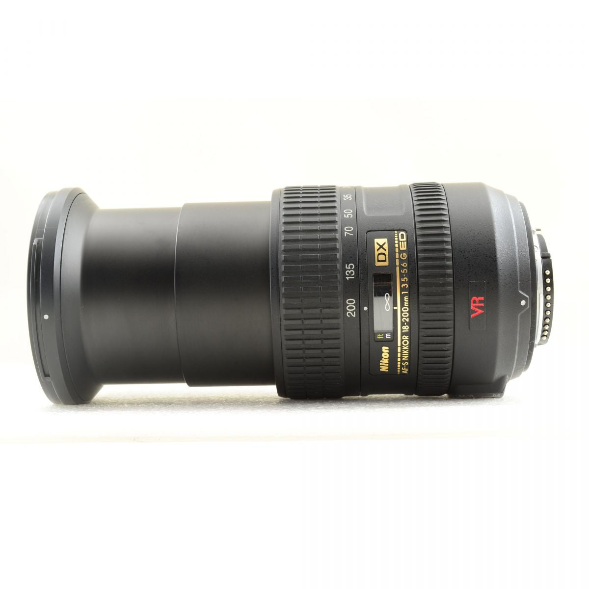 【中古】Nikon AF-S DX 18-200mm F3.5-5.6G ED VR ズーム カメラレンズ 交換レンズ フード ニコン S/N:2905497
